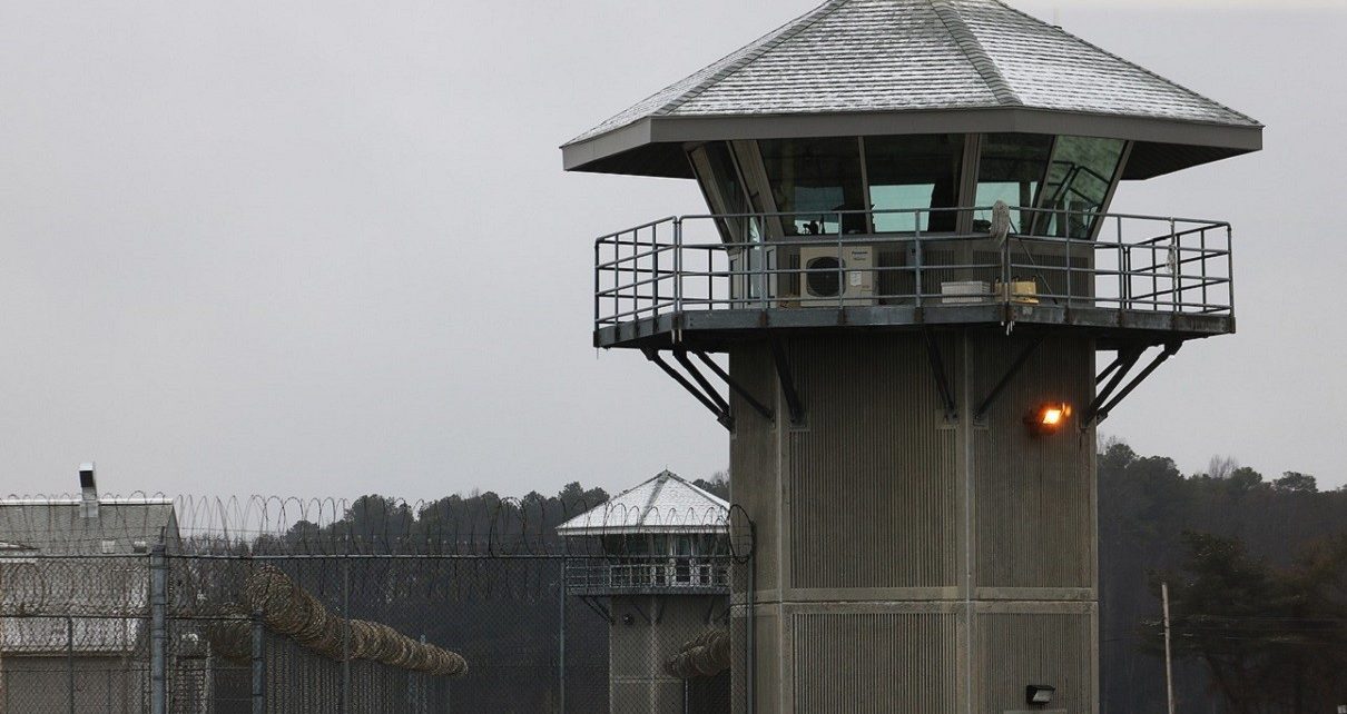 prison 4028830 1280