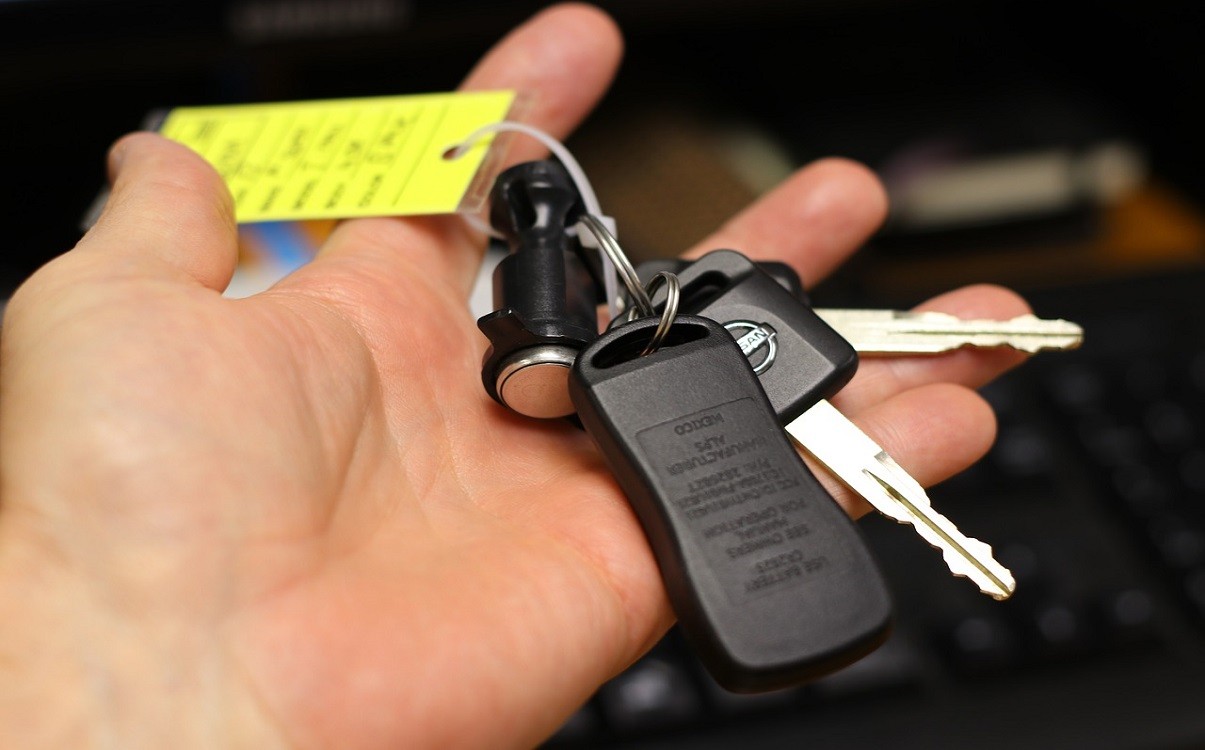 Use Car Dealers Banned For 14 years