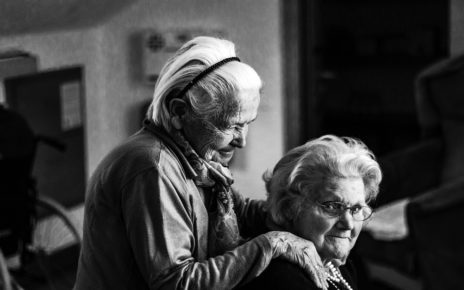Quebec Ombudsperson investigating COVID-19 death to seniors