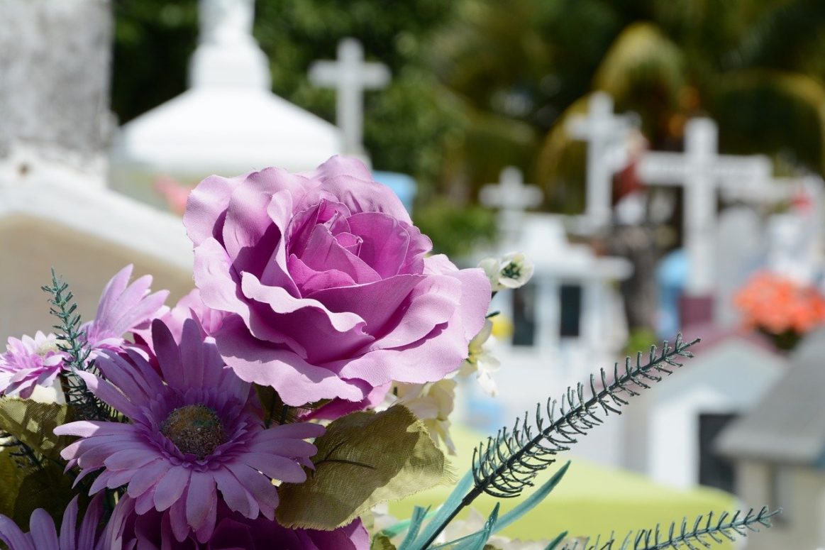 Ontario Eases Restrictions on Wedding and Funeral Ceremonies