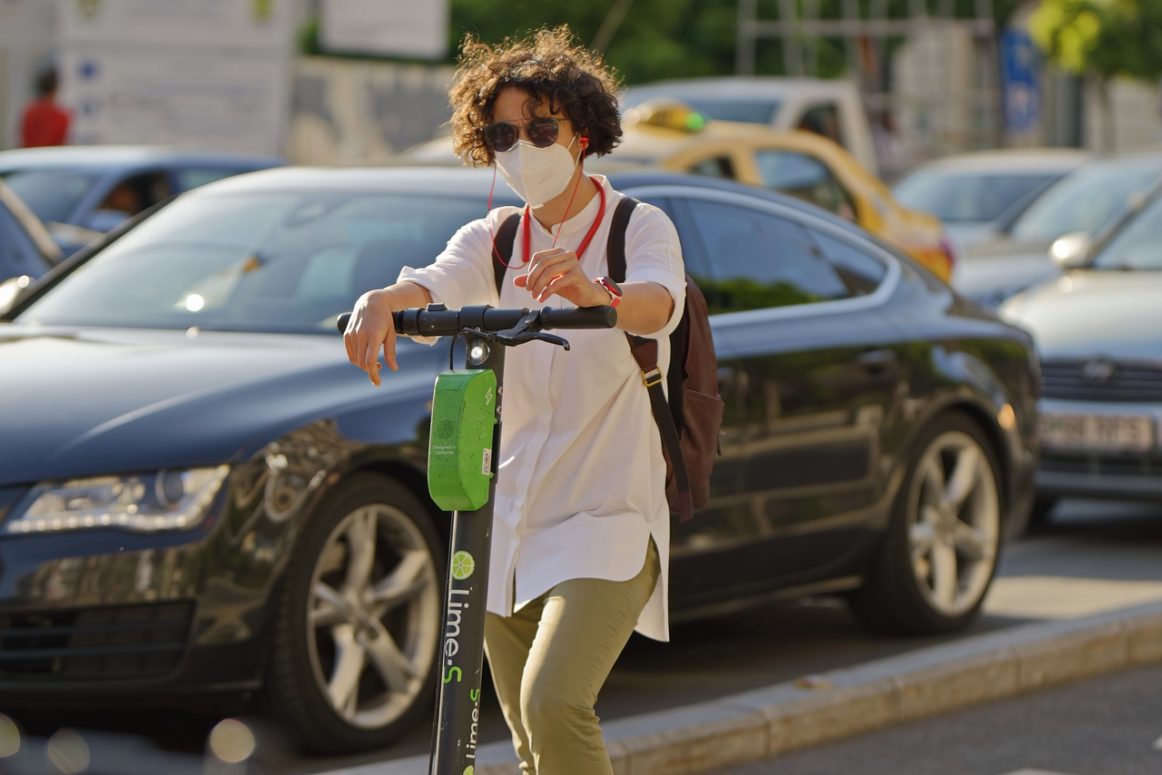 B.C set framework for 100% electric vehicles by 2040