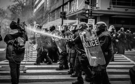 US: 14 Recommendations for Fundamental Police Reform