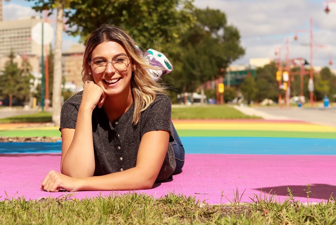Sarah Nick Signs on to Rogers Kiss 102.3 FM