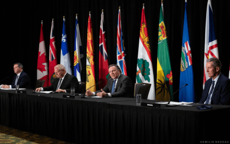 Quebec invests $ 2.3 billion to support municipalities and transit