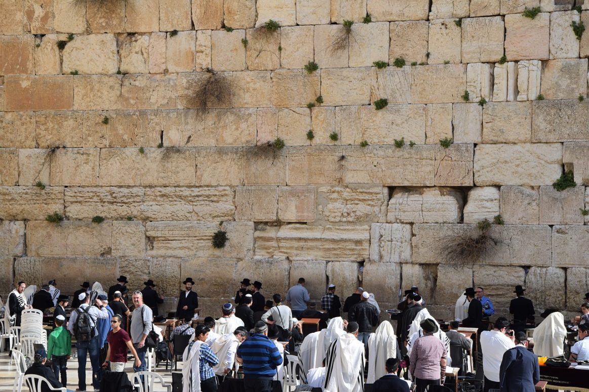 Israel continues to Advance Controversial Settlements in Palestinian Territory