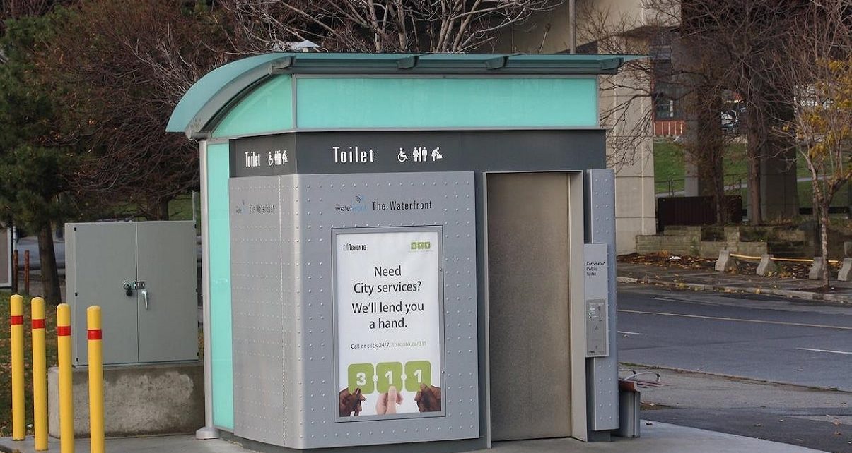 Toronto Expands Outdoor Washrooms in Response to COVID-19