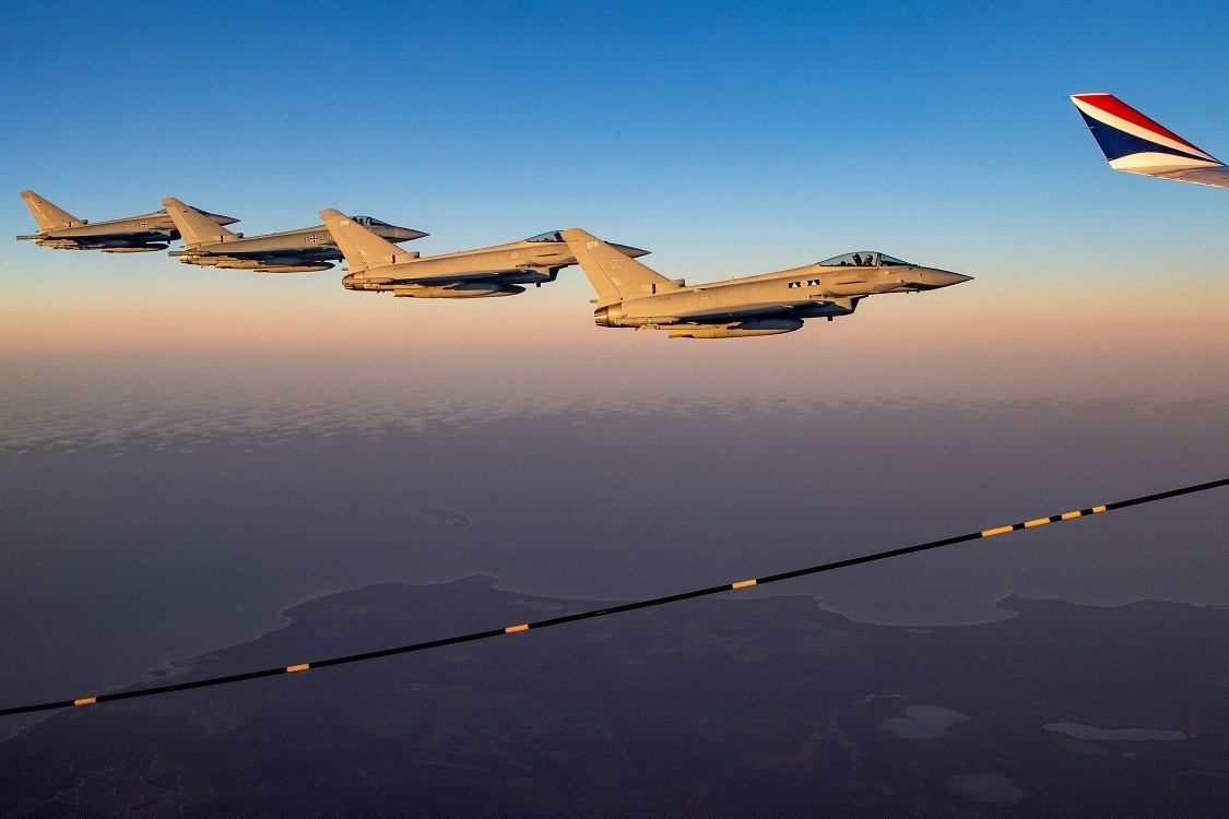 UK Fighter Jets To Be Fueled By Algae, Alcohol and Household Waste