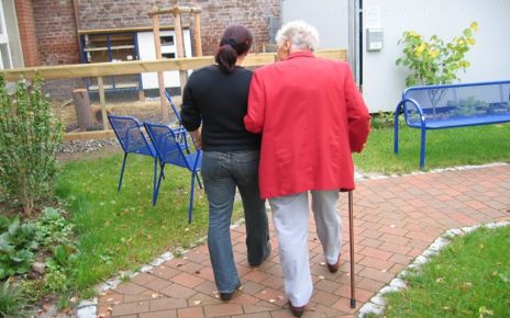 B.C Hires 7,000 New Healthcare Workers For Senior Homes