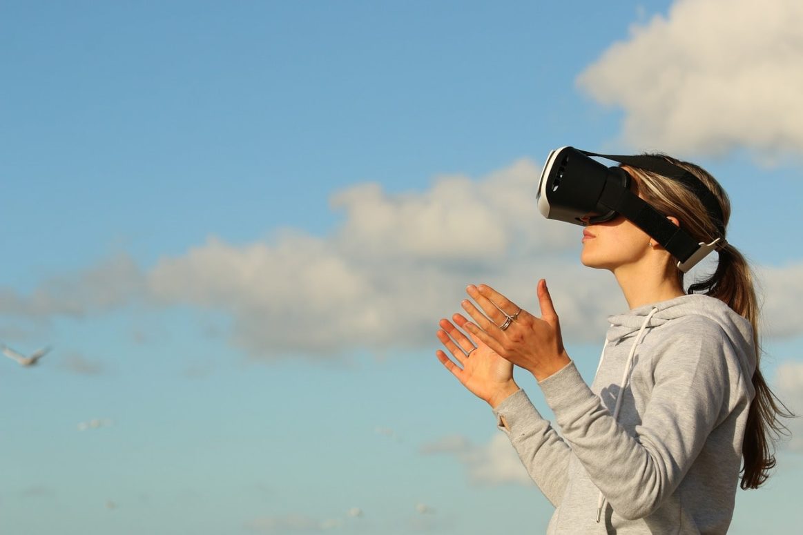 Pandemic Pushes Augmented Reality Revenues To $12 Billion In 2025