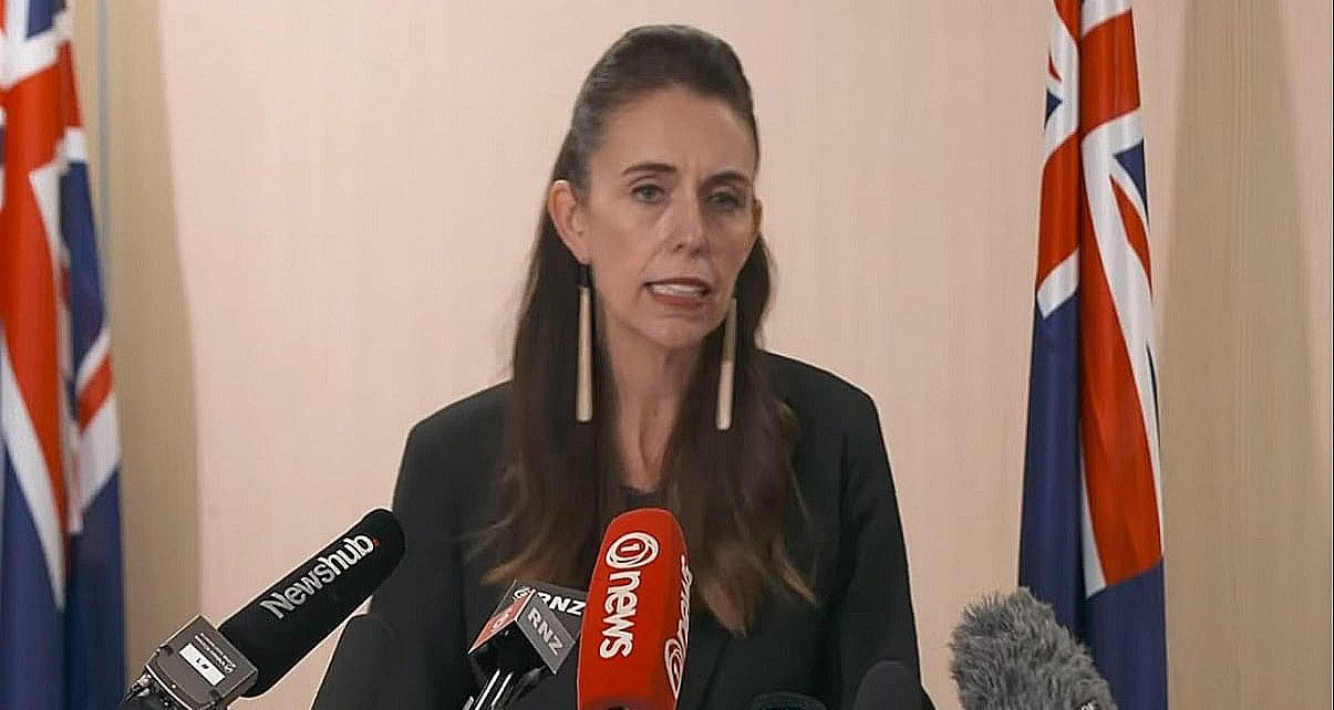 New Zealand Blocks Travelers From India & Brazil From Entering Country 43 New Zealand Blocks Travelers From India & Brazil From Entering Country