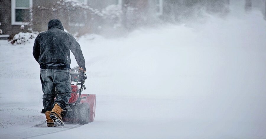 Over 700,000 Still Without Power From Massive Quebec Snowstorm