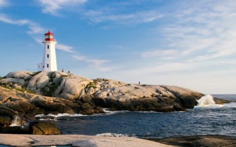 Nova Scotia: Experience Friendly Locals, Rich History, and Culinary Delights