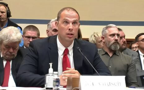 UFOs and Government Secrets: The Resurgence of Conspiracy Theories in Modern Times