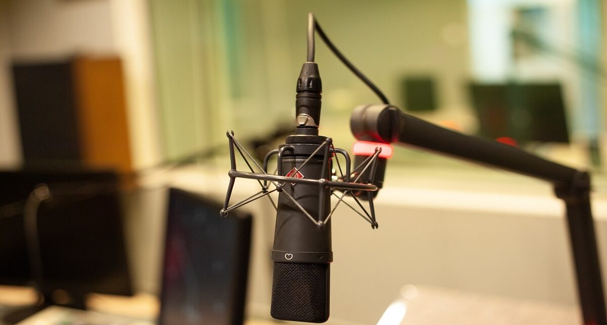 SCO Launches Weekly Radio Program: Fireside Chats with Grand Chief Jerry Daniels 1740 microphone 4320921 1280