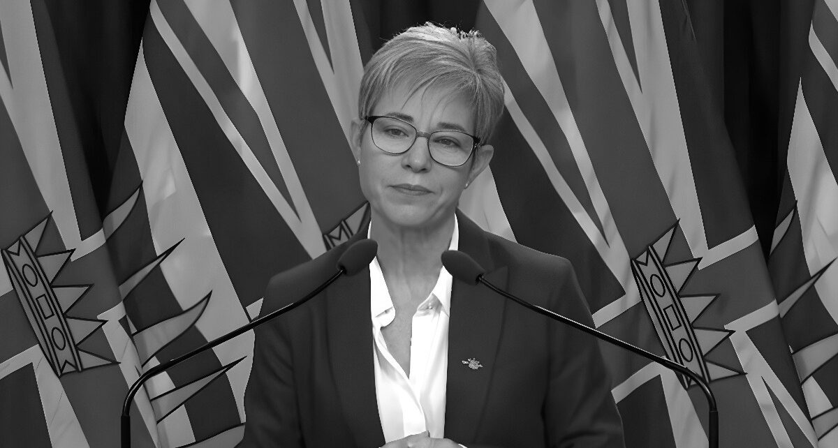 B.C. Premier Removes Minister After "Crappy Piece of Land" Comment Sparks Outrage 1651 B.C. Premier Removes Minister After "Crappy Piece of Land" Comment Sparks Outrage