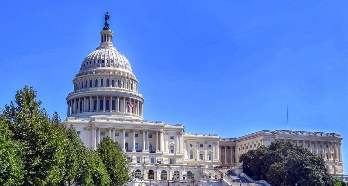 Is "Pork" Ballooning Omnimus Bills and Blocking Progress 1609 capitol 5019534 1280