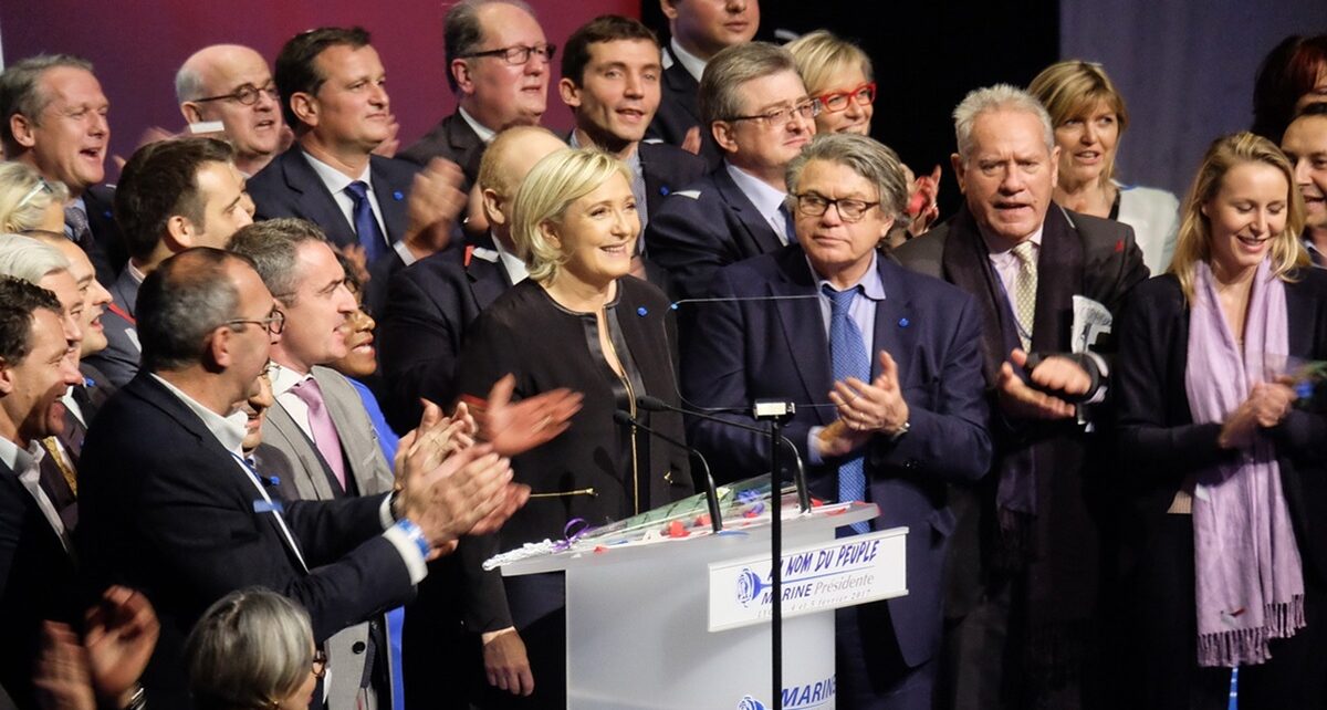 Bridging the Gap: Navigating the Disconnect Between Leaders and the Electorate 1590 encounter 3288133 1280 1