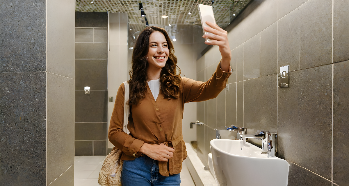 The Art of Ditching the Dreaded Bathroom Selfies on Dating Apps 1504 The Art of Ditching the Dreaded Bathroom Selfies on Dating Apps