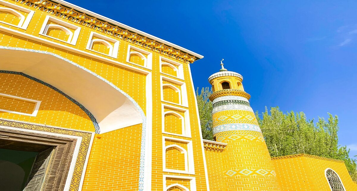 Exploring the Beauty of Id Ka Mosque in the Heart of Xinjiang 11 Resized Id Ka Mosque - Main Image