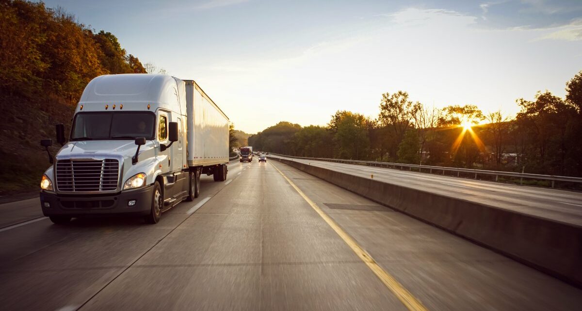 Tips for Getting Proper Rest While Driving Truck 1376 gramagtruckinteriorsystems-280169-semi-truckhighway-image1