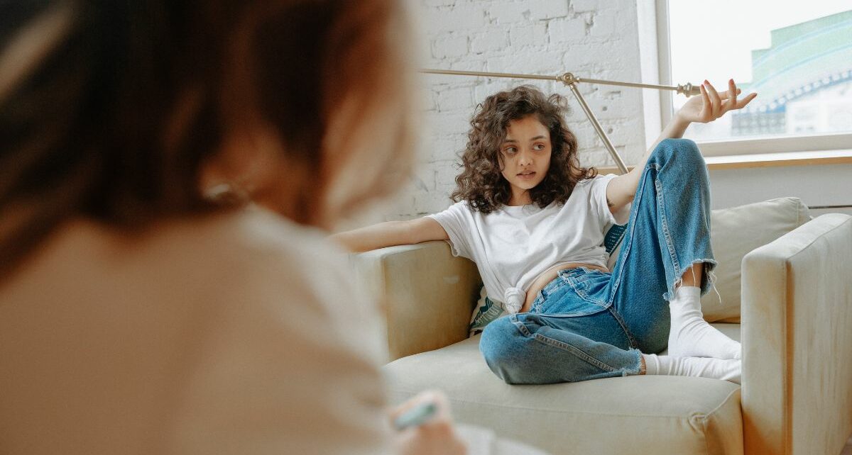 Swipe Right, My Therapist Approves: The Dos and Don’ts of Dating Bio Confessions 643 Untitled design 47