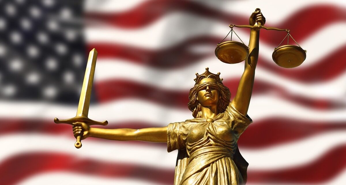 law 6597469 1280