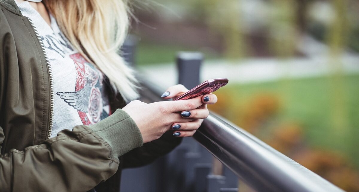 Women on Handling Messages, To Ghost or Not To Ghost? 478 people 2569410 1280
