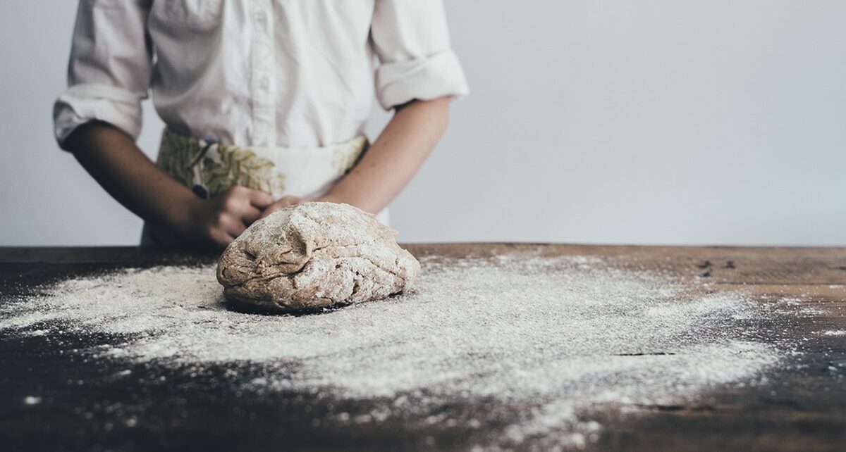The Joy and Tradition of Baking Bread 1137 bakery 1868396 1280