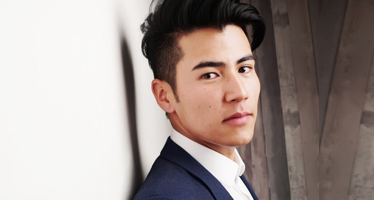 Attention, Ladies on the Prowl: The Search for Mr. Unicorn! 162 model