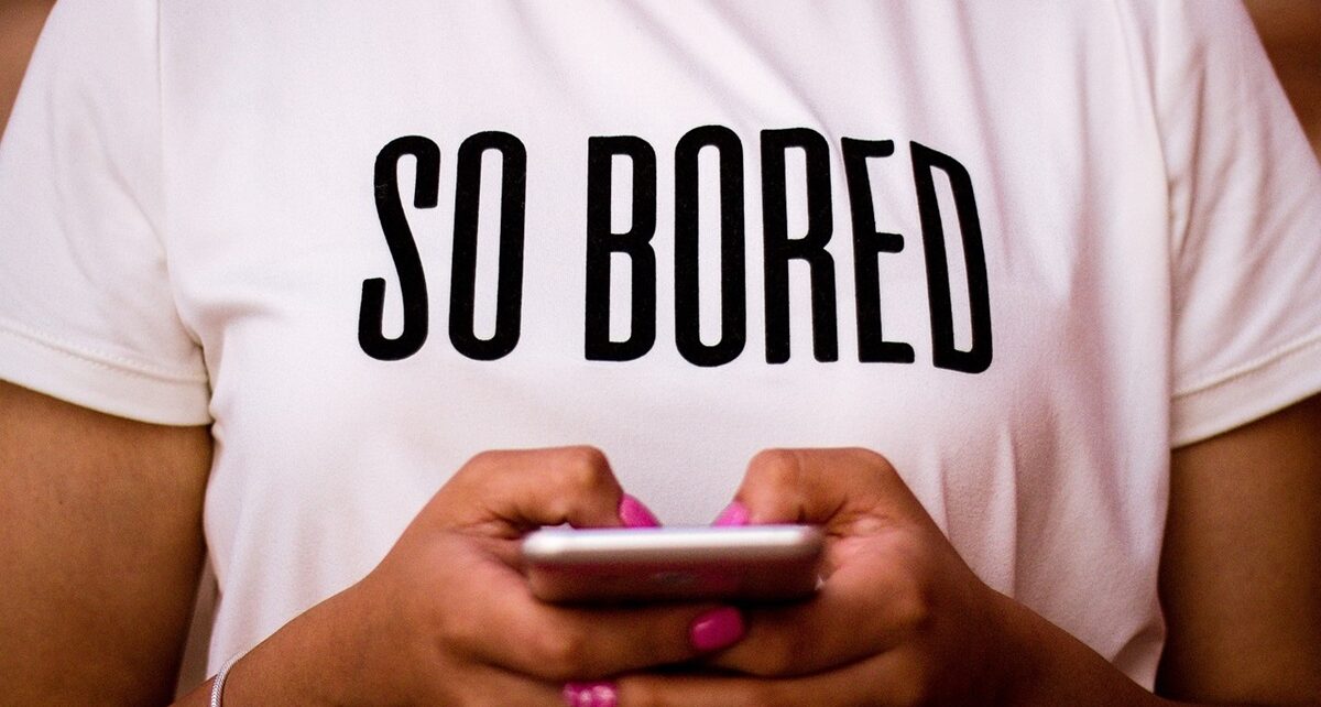 Just So You Know, If You Message Me, I Don't Check Messages 1058 texting 4378235 1280