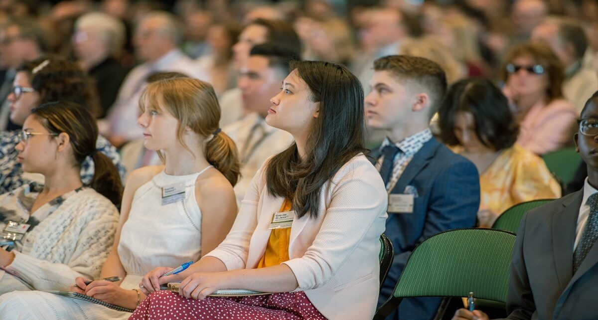 Winnipeg Welcomes Jehovah's Witness Convention: Faith-Filled Weekend 885 Jw Cover