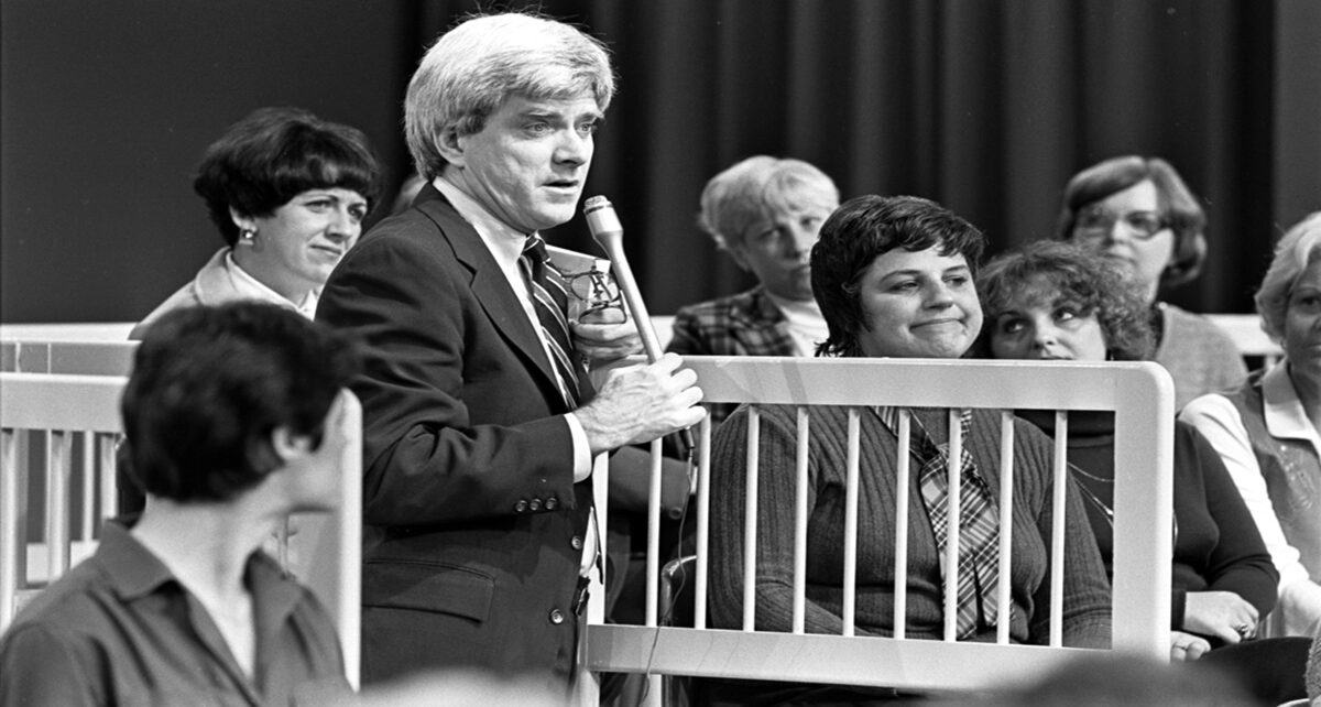 Remembering Phil Donahue: The Talk Show Pioneer Who Transformed Daytime TV 59 Phil Donahue with audience members