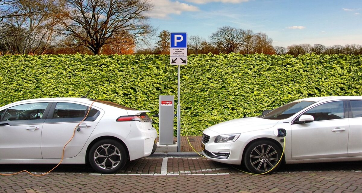 Canada Follows U.S. Lead with 100% Tariffs on Chinese EVs, Raises Concerns Over Economic Independence 27 electric car 2783573 1280