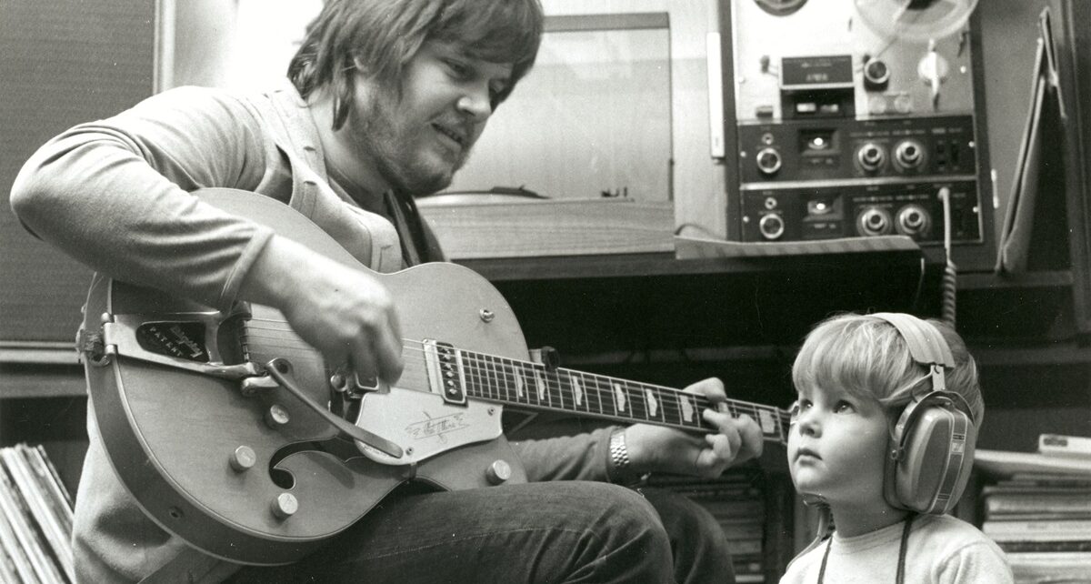 Taking Care of Business: Randy Bachman’s Journey to Recover His Magic Gretsch Guitar 608 48hpF2XW