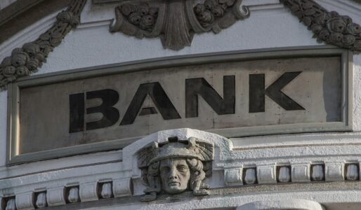 bank 2907728 1280 1
