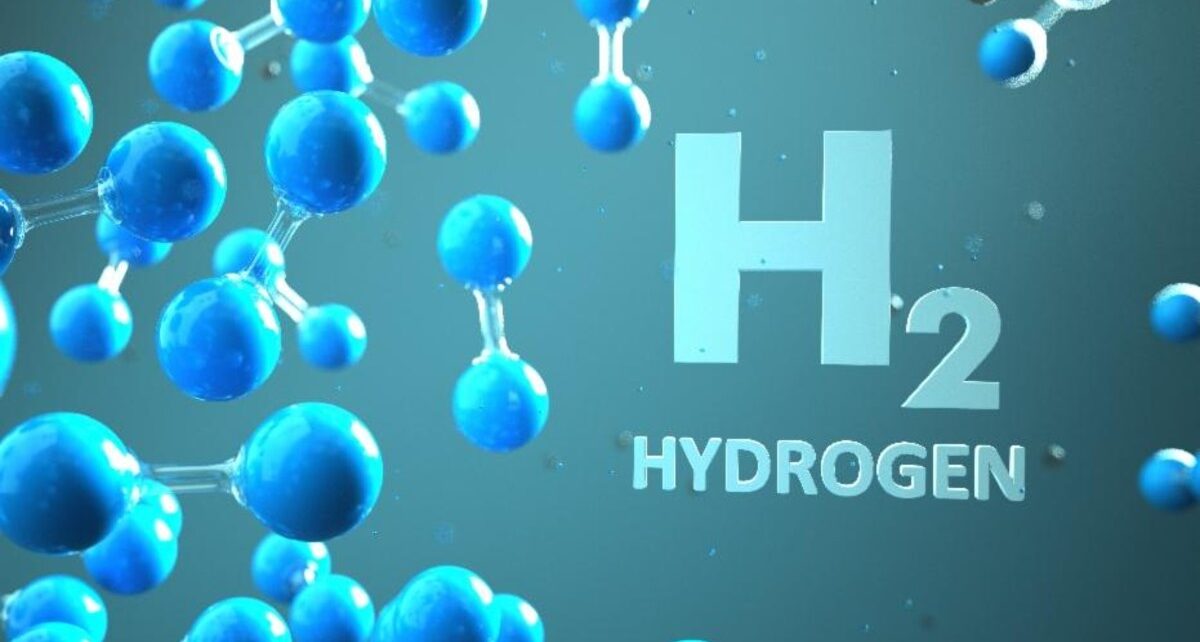 Blue Hydrogen Market is estimated to be valued at USD 20.65 Billion in 2024 21 Blue Hydrogen Market (1)