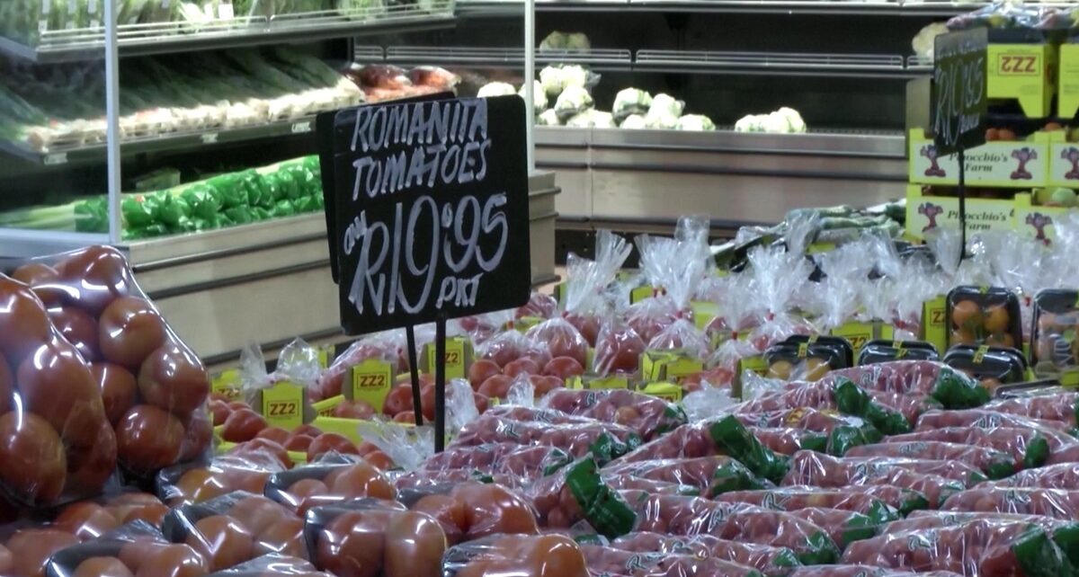 Botswana’s Controversial Decision to Lift Vegetable Import Ban Sparks Debate 88 apple