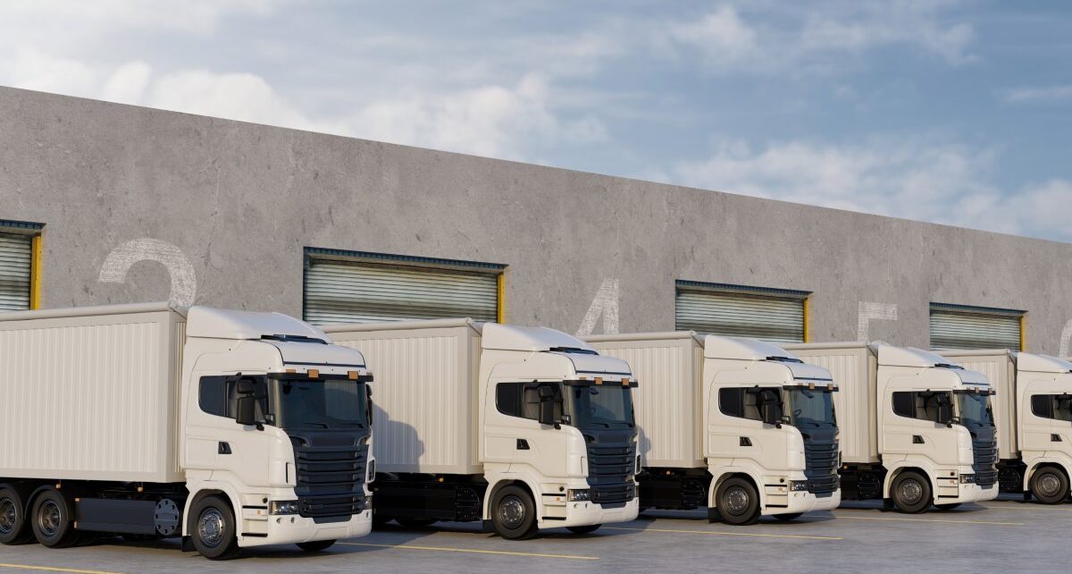 redriveracquisitions-347019-white-trucks-fleet-image-1