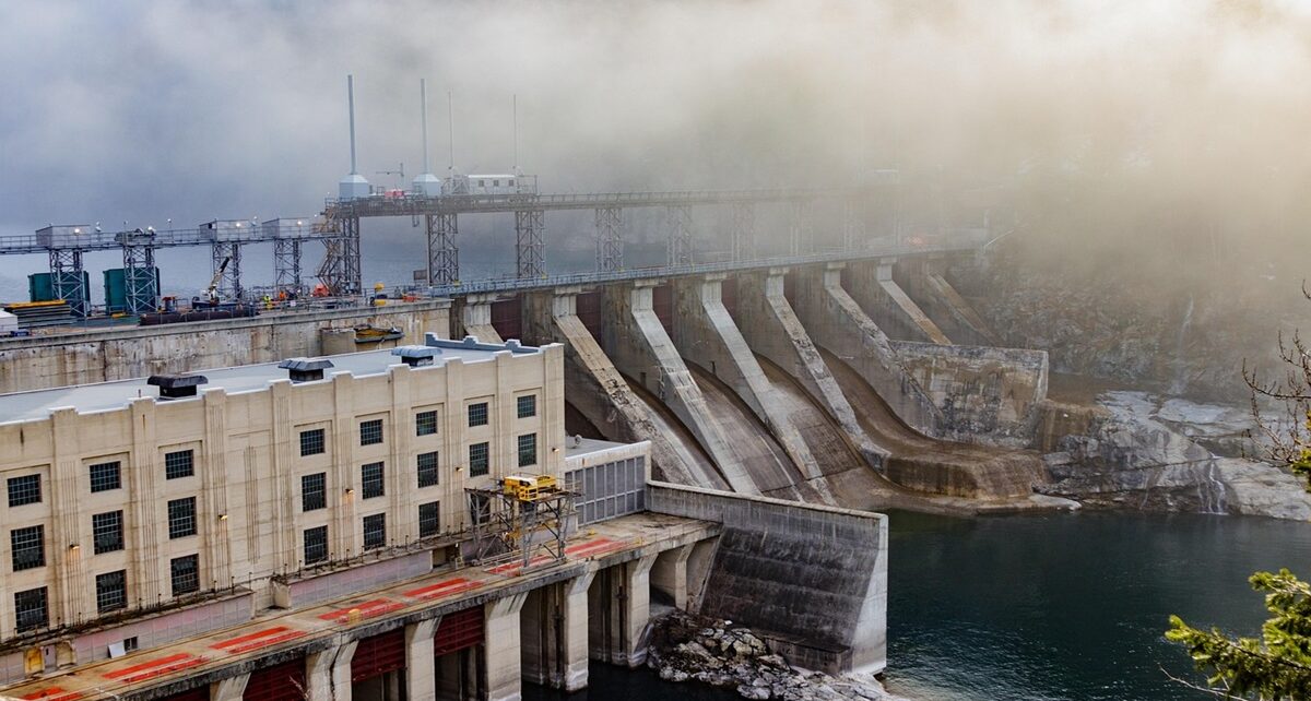 What If Canada Cut Off Electricity to the U.S.? 103 hydroelectric dam 7162206 1280