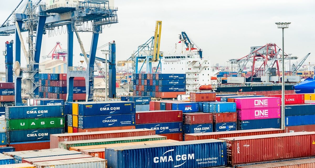 Canada and China: Balancing Trade Interests in a Time of Rising Tariffs 92 port 4602965 1280 1
