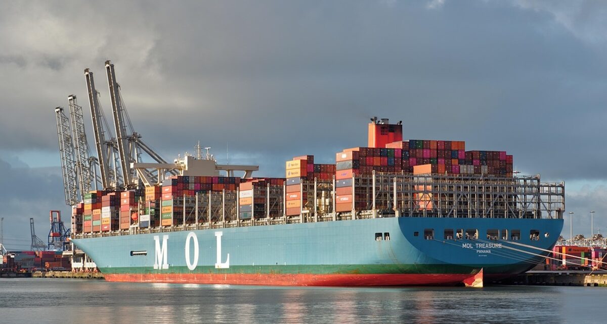 Trump’s 25% Tariffs Shake Global Trade: How Americans Will Pay the Price 125 ship 6391915 1280
