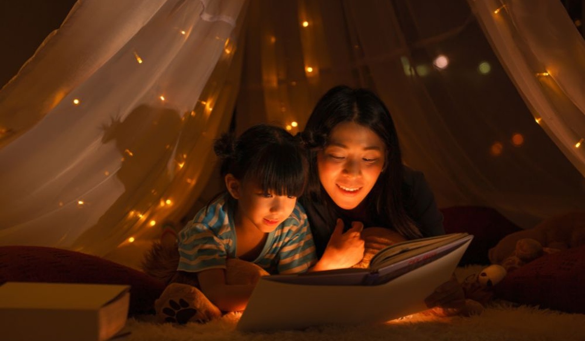 BunniesByTheBay-358061-MotherDaughterReading-blogbanner1