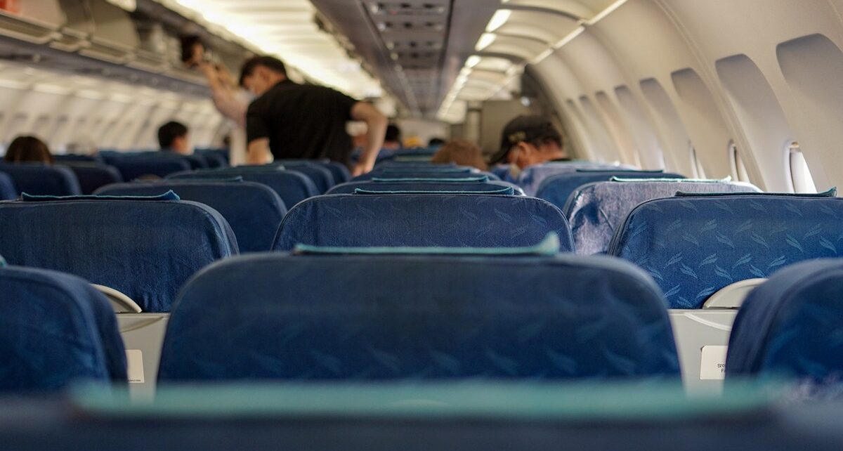 Donald Trump Is Systematically Collapsing the American Economy—And the World Is Walking Away 35 empty cabin