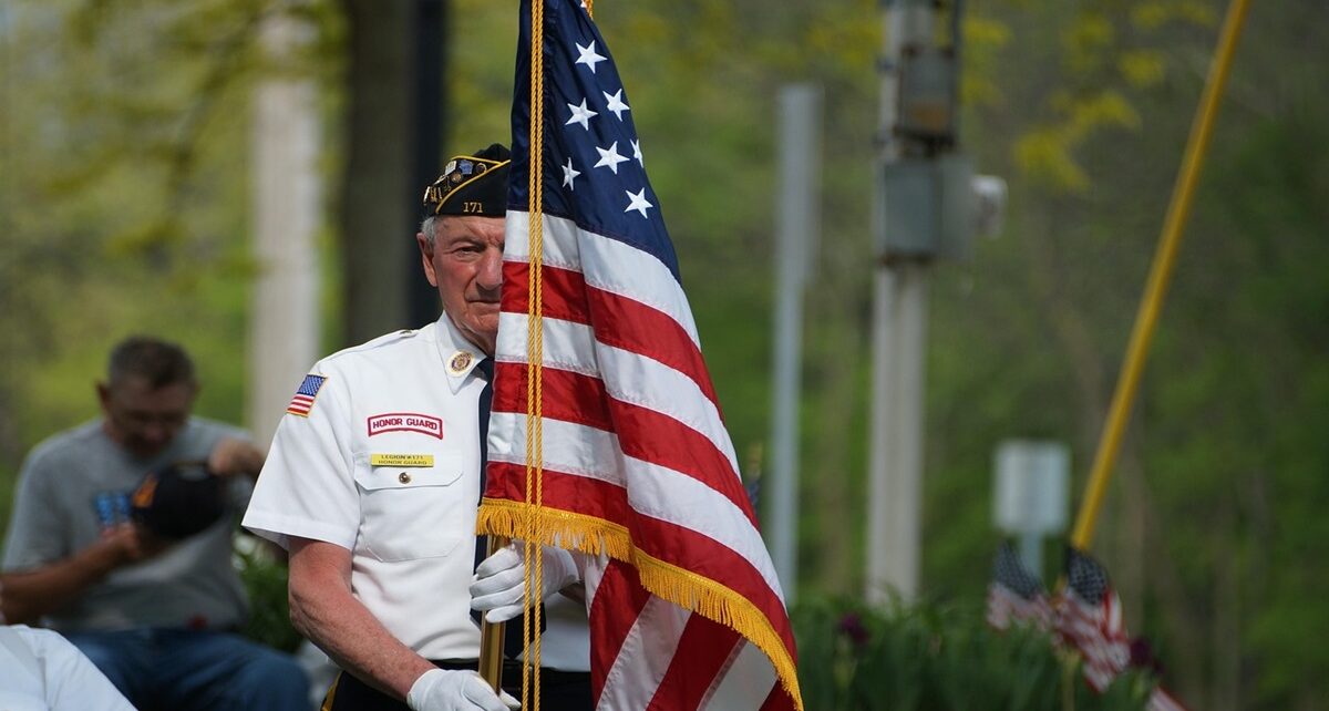 Trump’s 250th Anniversary Military Parade Rolls Through Chaos: Celebration or Distraction? 70 memorial day 1798725 1280
