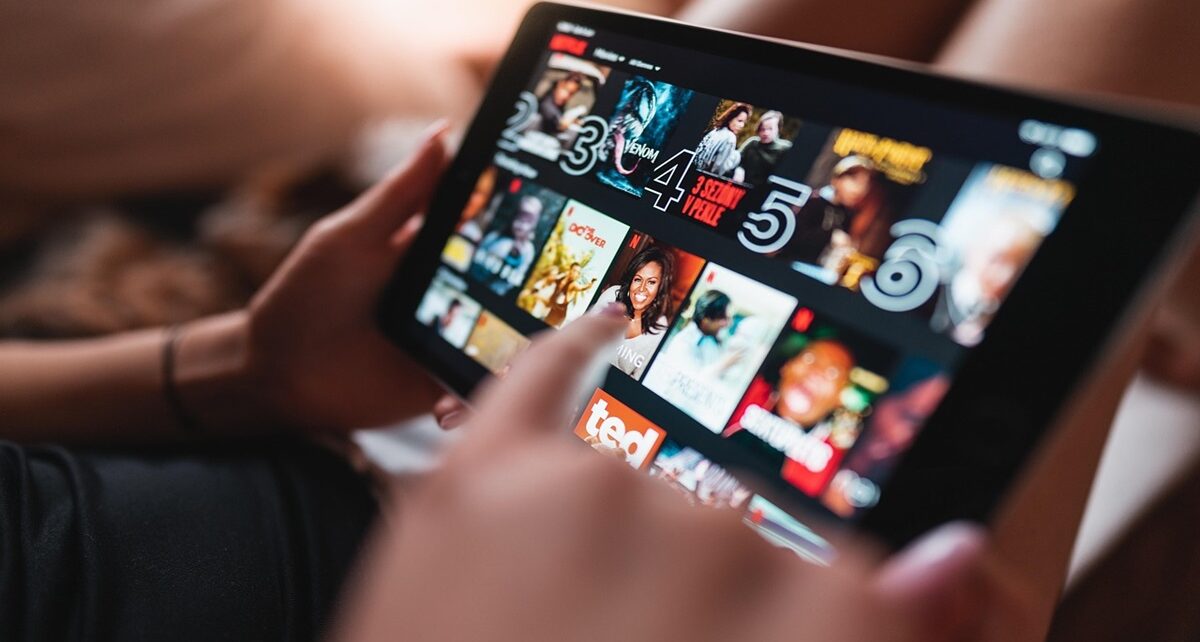 Carney Pulls Back at the Last Minute: Canada Rescinds Digital Services Tax Hours Before Launch 4 netflix trump carney