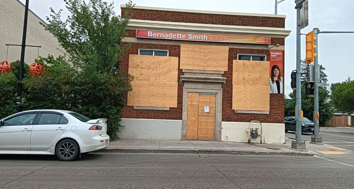 Stonewalled and Silent: Community Demands Transparency from Minister Bernadette Smith 80 bernadette Smith, Constituency office, Point Douglas
