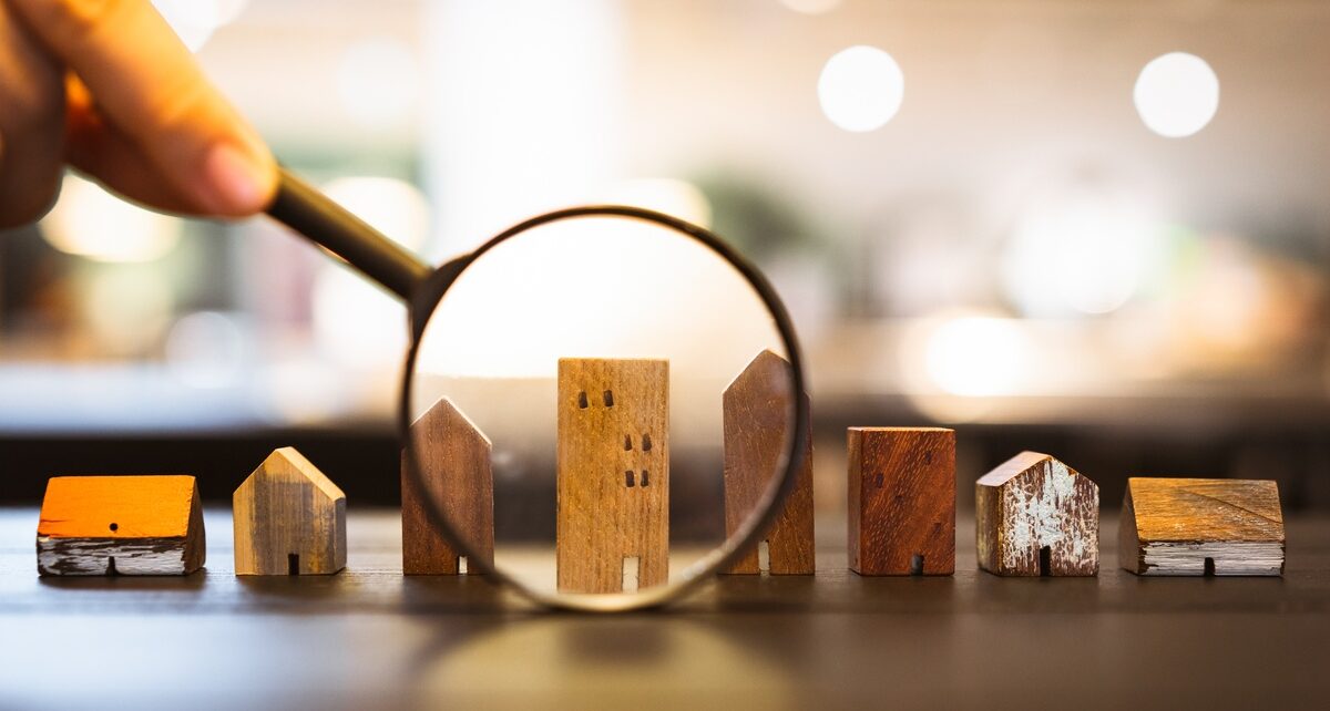 5 Tips for a Successful First Real Estate Investment 2 CenterStreetLendingCorp-376262-home-wood-models-image1