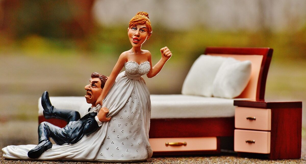 Online Dating Tip #406 for Women: Expectations, Unicorns, and Platonic Matrimony 83 Chapel, wedding, Marriage