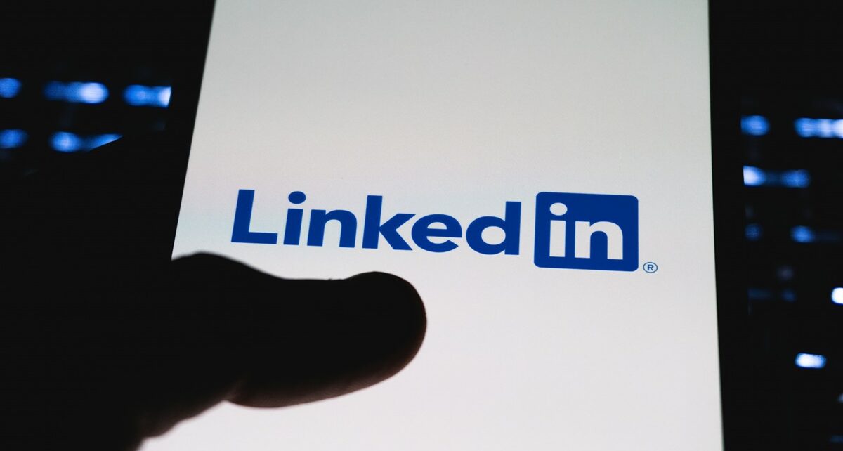 What Every Founder Needs to Know About LinkedIn in 2025 19 Social Scholar, Linkedin