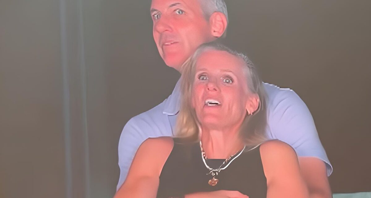 Caught on Camera: Social Media Swells with Moral Indignation 22 Coldplay Kiss Cam